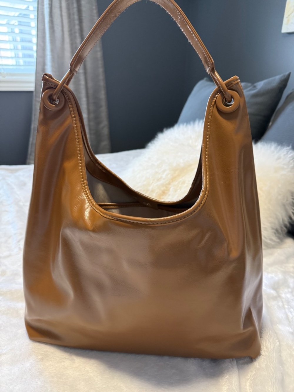 Purse - Picture 4 of 9